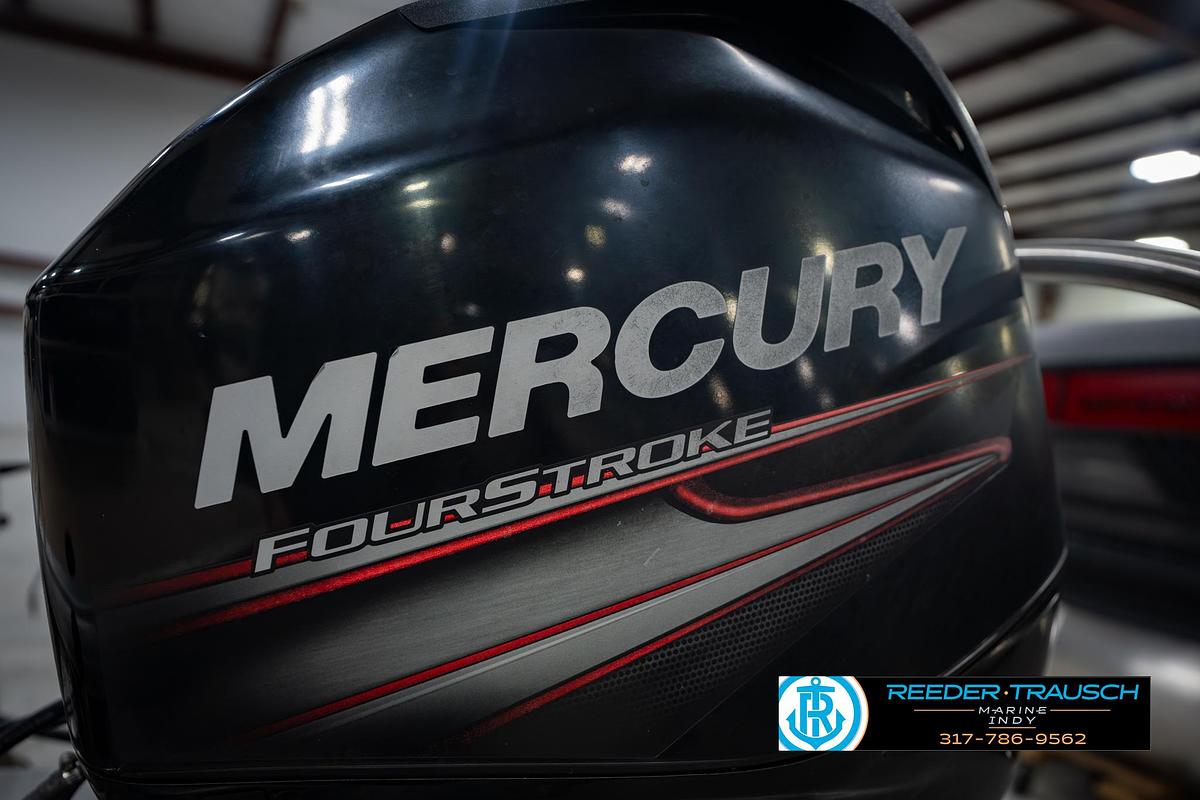 Used 2014 Tracker Marine Sig Party Barge 20 DLX