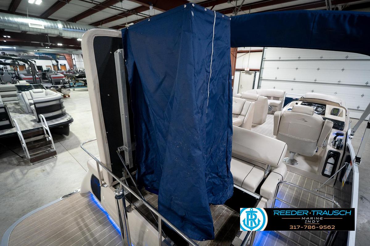 Used 2016 Bennington 2375 RSB