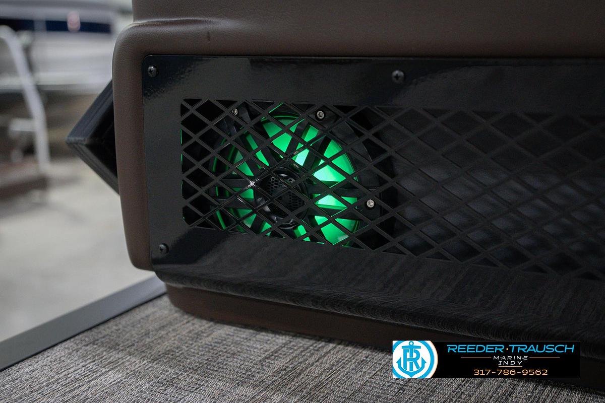 2026 Bennington 22 MFB