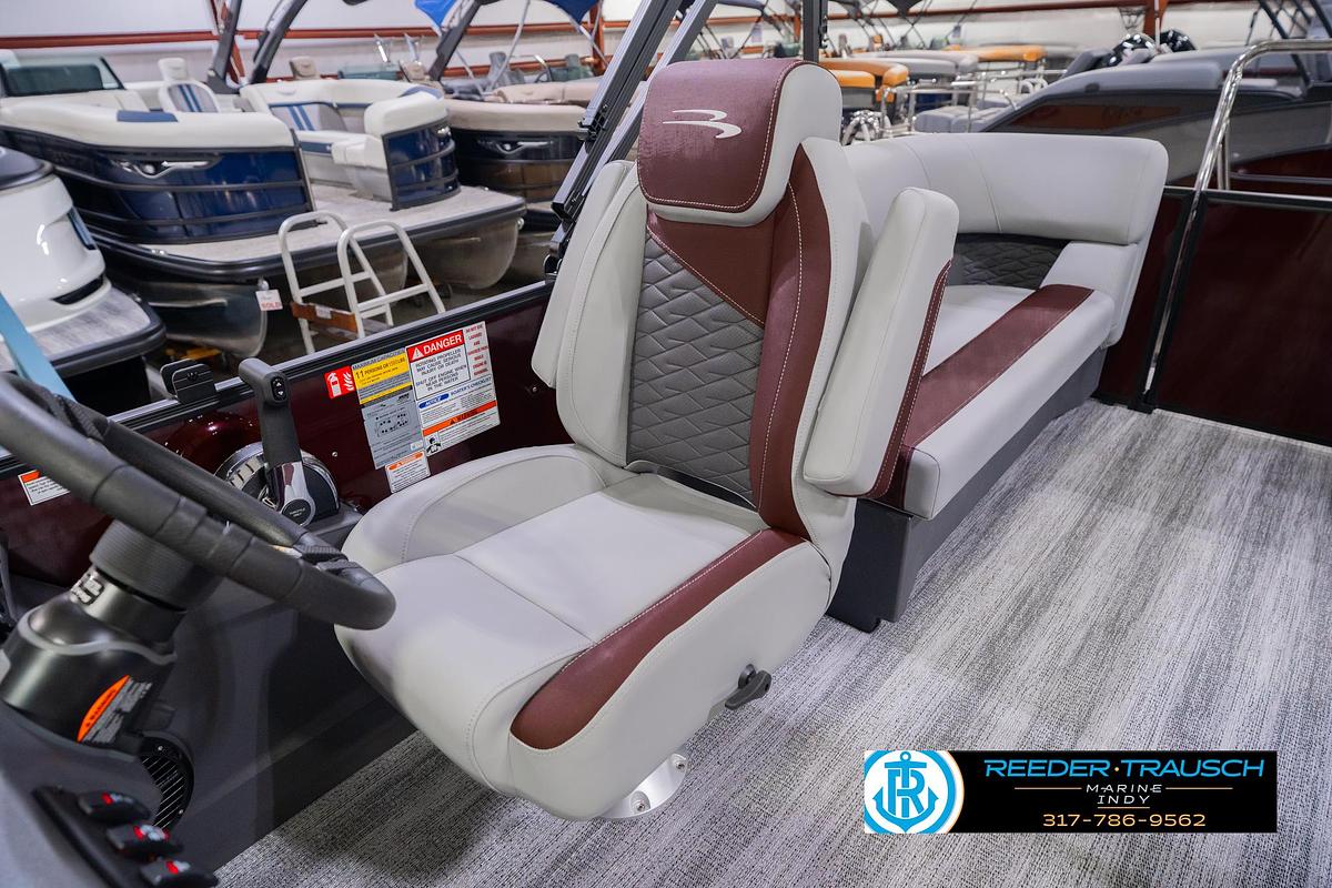 2027 Bennington 21 SSR