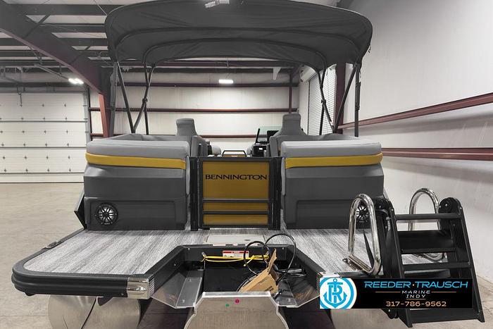 2025 Bennington 24 MFB