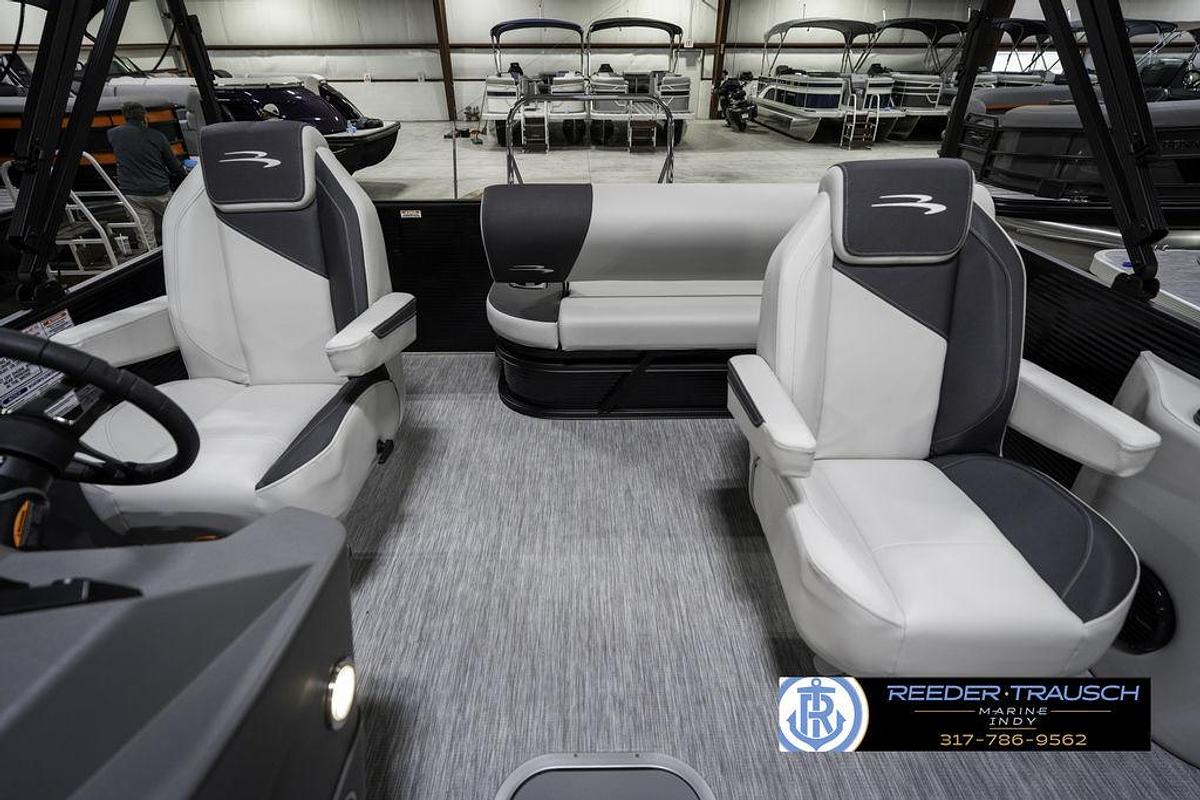 2025 Bennington 22 SSB