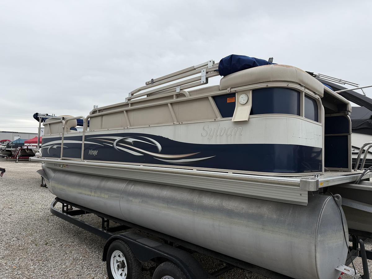 Used 2008 Sylvan 8520 Mirage Cruise R