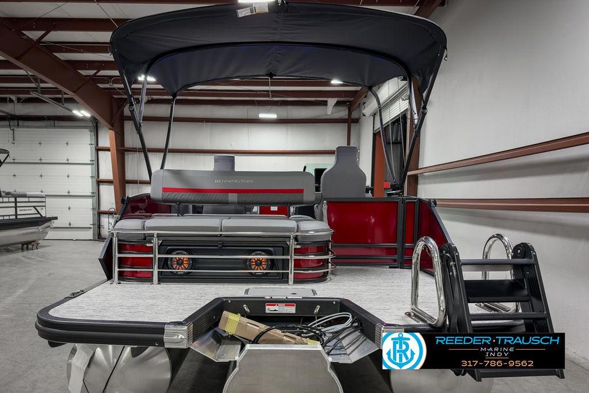 2025 Bennington 24 MSB