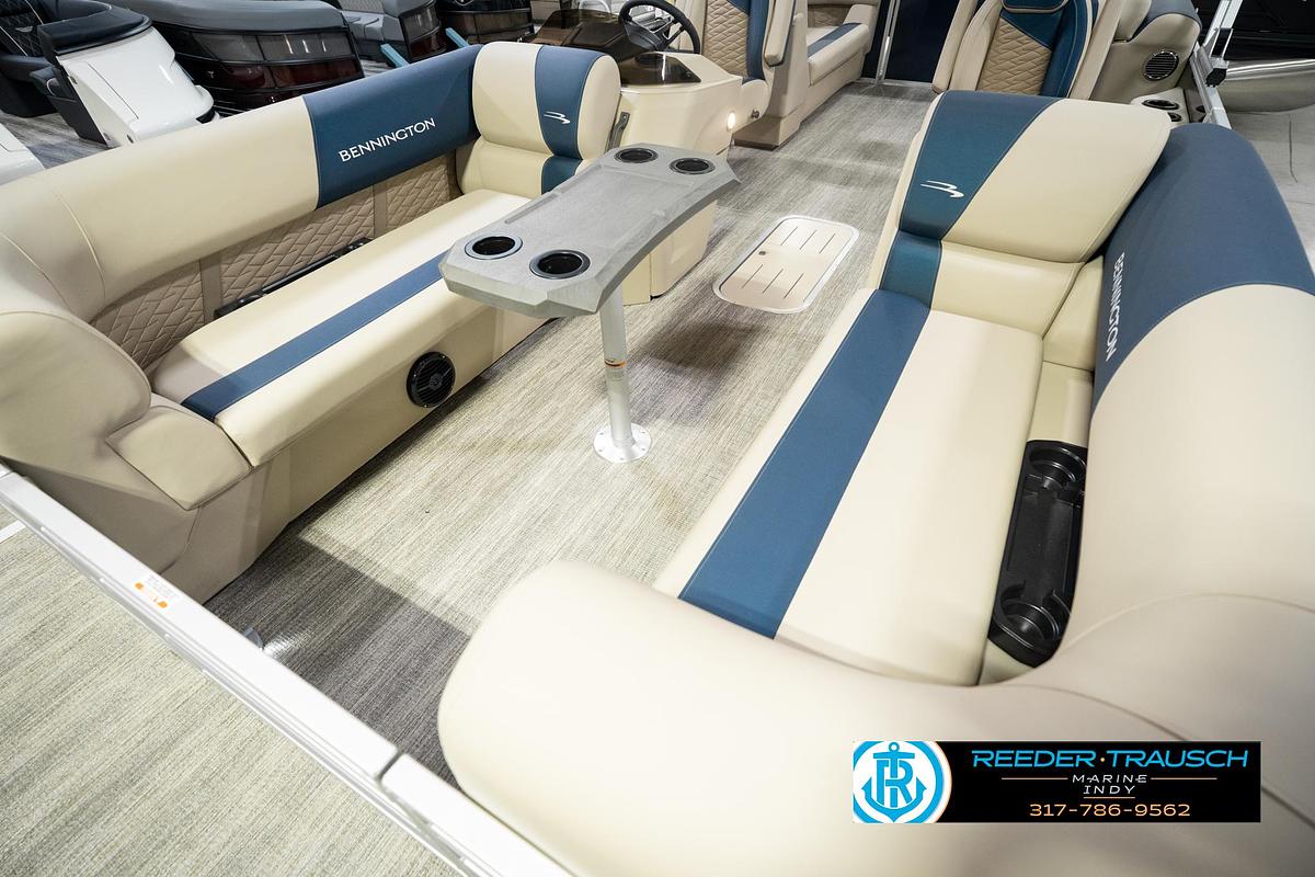 2027 Bennington 22 SSR