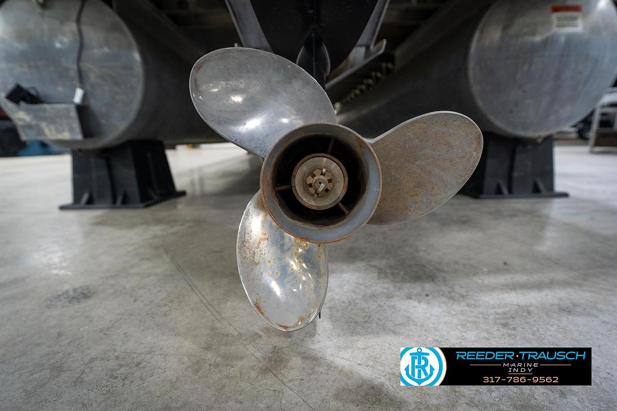 Used 2014 Bennington 2275GCW