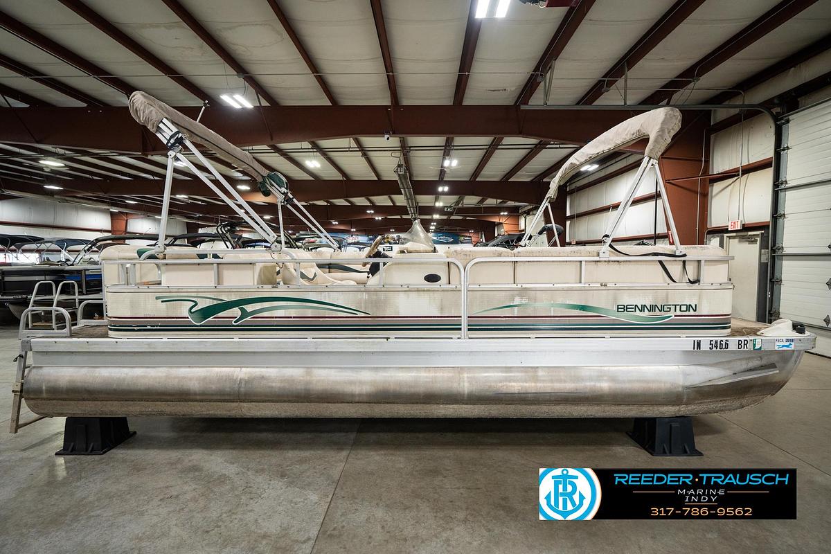 Used 2000 Bennington 2275 LX