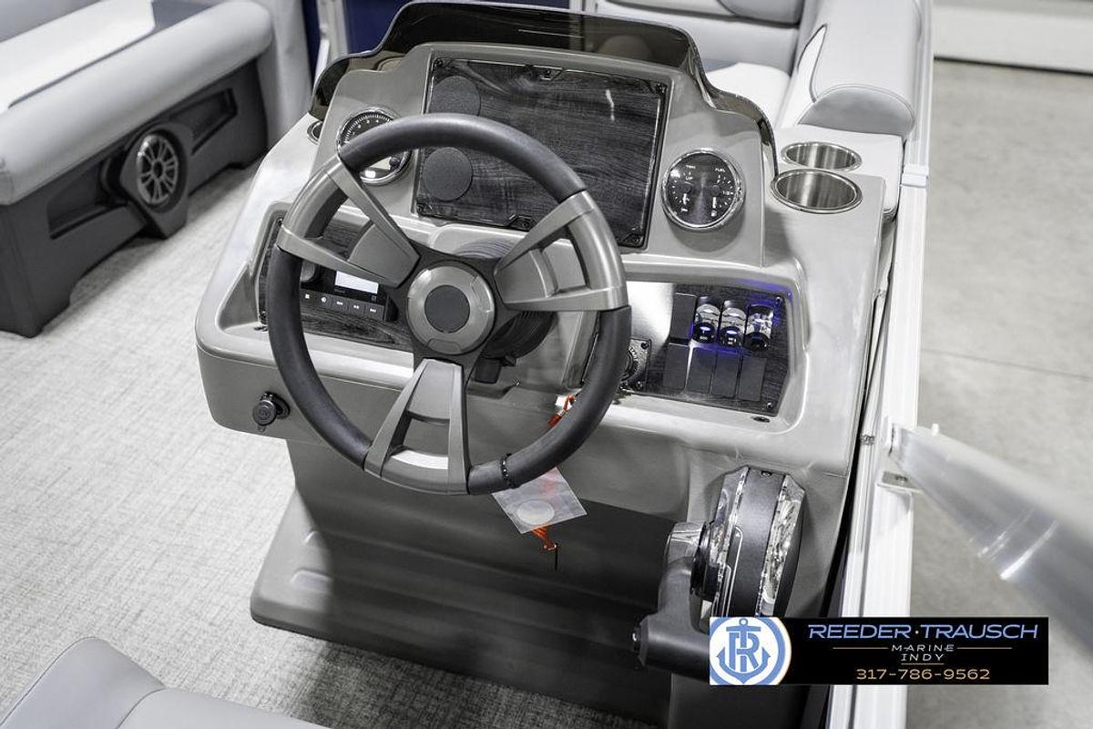 2025 Avalon 1785 Venture CRB