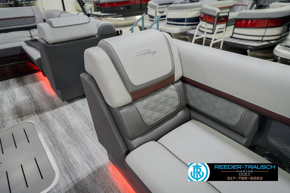 2026 Bennington 22 SSB