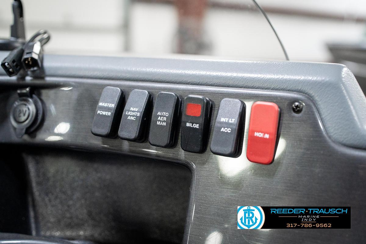 Used 2017 Lund 1675 Impact