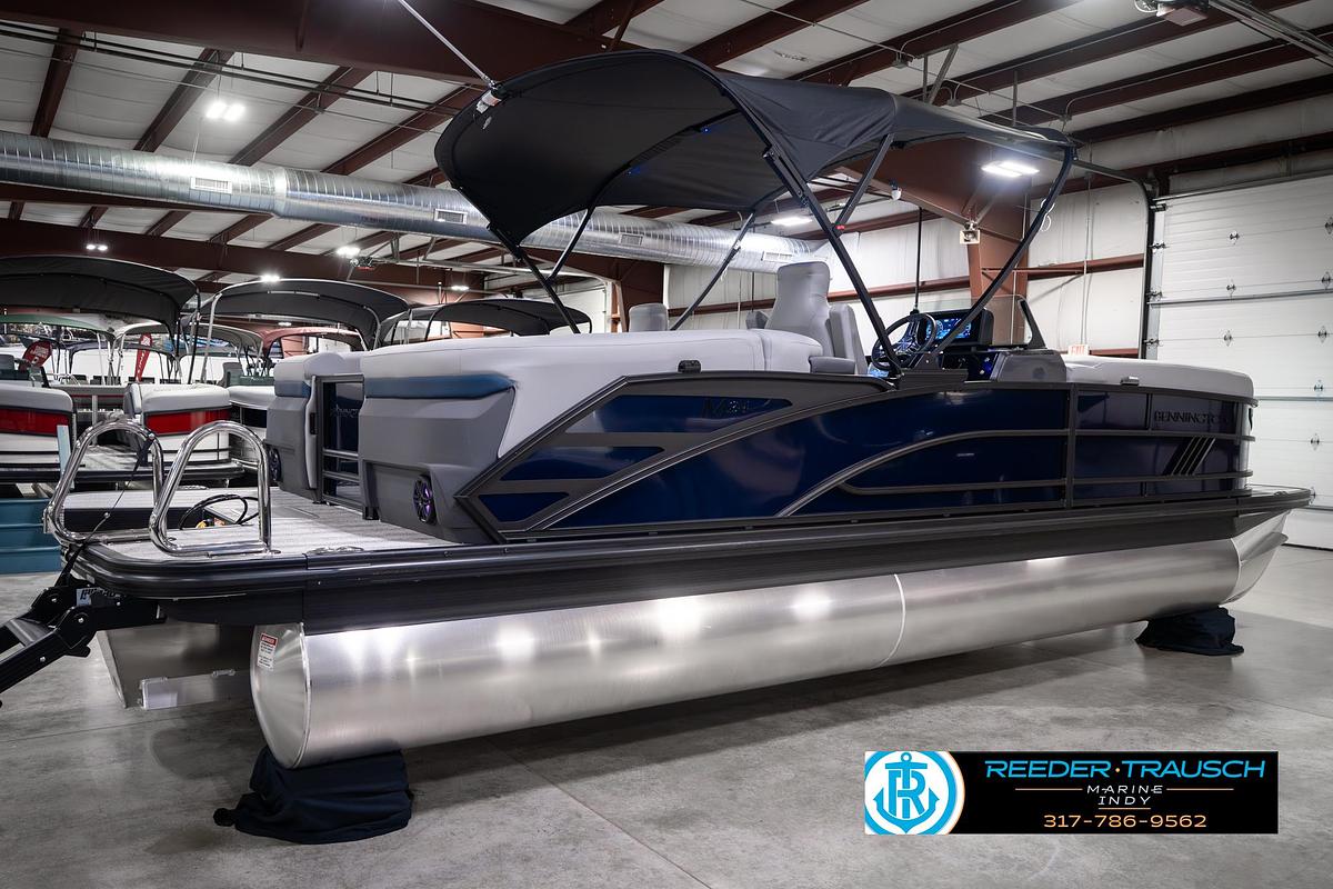 2027 Bennington 24 MFB
