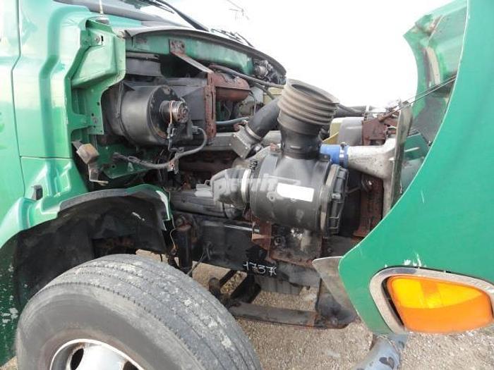 Used 2004 STERLING ACTERRA