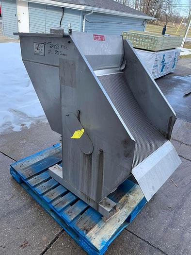 Used Lyco Mfg. Stationary Product/Waste Water Dewatering Screens
