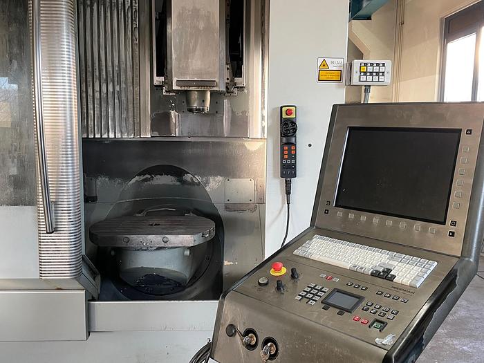 Gebraucht 5-axis universal machining centre DECKEL-MAHO DMU 70 eVolution