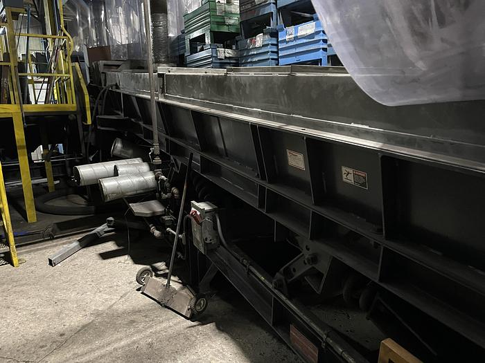 Used GENERAL KINEMATICS OSCILLATING CONVEYOR