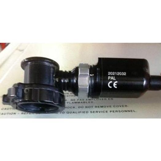 COLONNE STORZ COMPOSEE D'UNE CAMERA TELECAM STORZ ET D'UNE SOURCE DE LUMIERE XENON NOVA STORZ D'UN MONITEUR SONY 20"