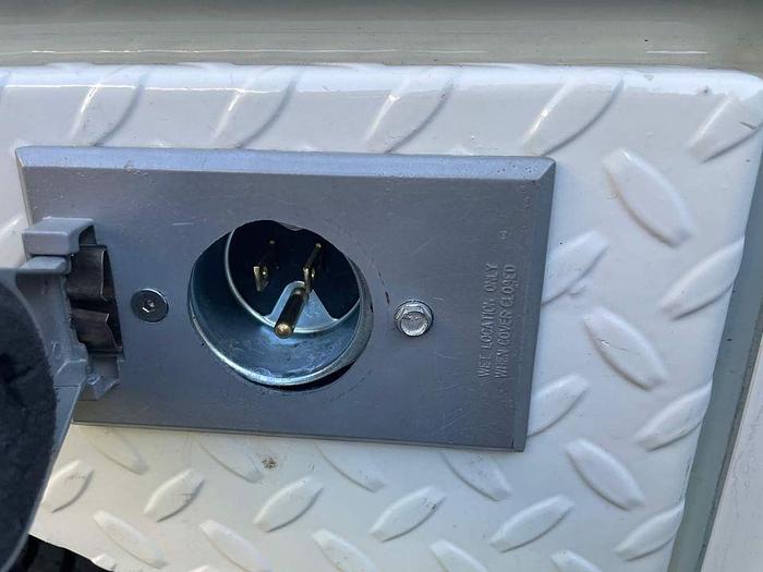 Used 2010 Taylor Dunn BO-012-10