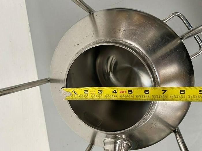 Used DCI 35L Stainless Steel Pressure Vessel 40 PSI @ 100° F