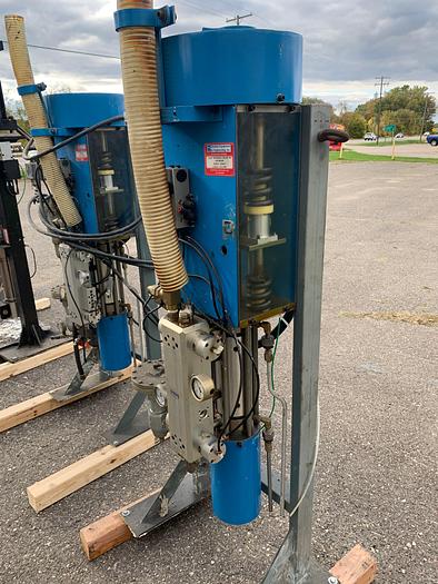 Used SEALANT EQUIPMENT & ENGINEERING SERVO DRIVEN ROBOTIC SEALANT APPLICATOR PUMP