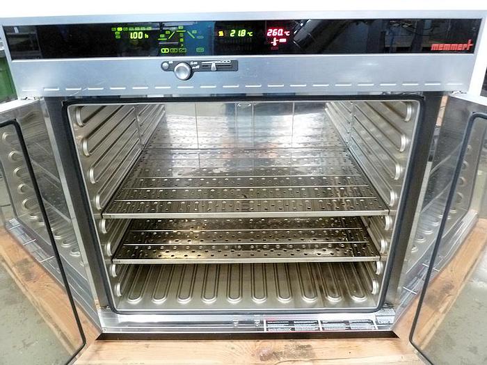 Used E 15156 E - Universal Drying Oven MEMMERT UNE 600