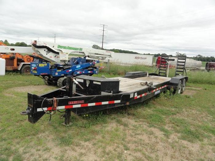 Used 2014 skylift/ versalift SUPER ARBORIST 53/VST521