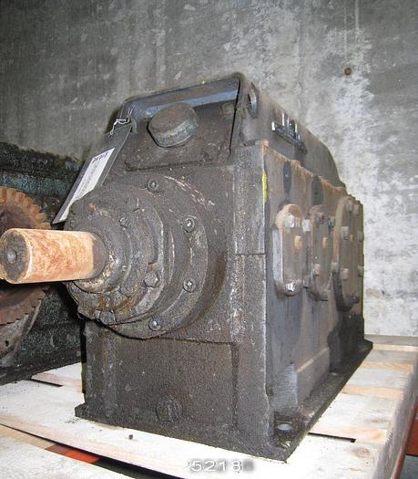 Used Falk 2060YB2-L Right Angle Gear Drive, Ratio 8.188, Input Rpm 600, Output Rpm 73.3, Hp Rating 48.7, Service Factor 1.00, Approx Us Gallons 4.5 #25218