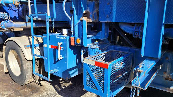 Used 2009 TEM Double Pumper Trailer