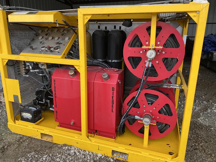 Used Lees Specialty  Accumulator