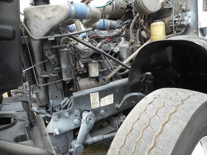 Used 2005 MACK GRANITE CV713