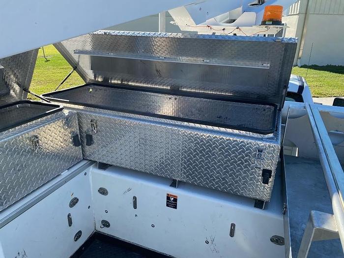 Used 2017 Ford F450 XL Altec AT200A 35' Bucket Truck - 69610