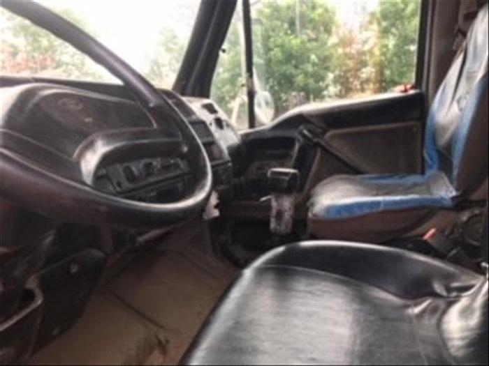 Used 1997 Ford LT8500 Water Truck