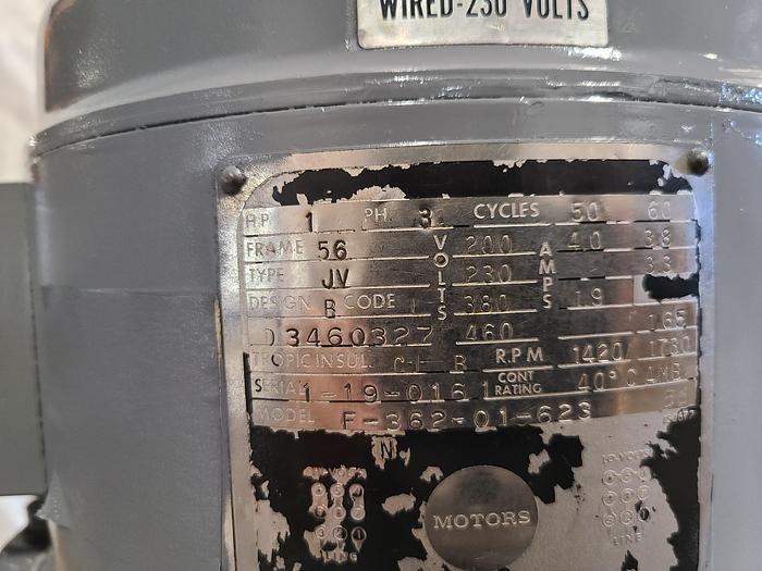 Used Bridgeport 1HP Milling Machine Digital Read Out Chrome Ways Vise Lube