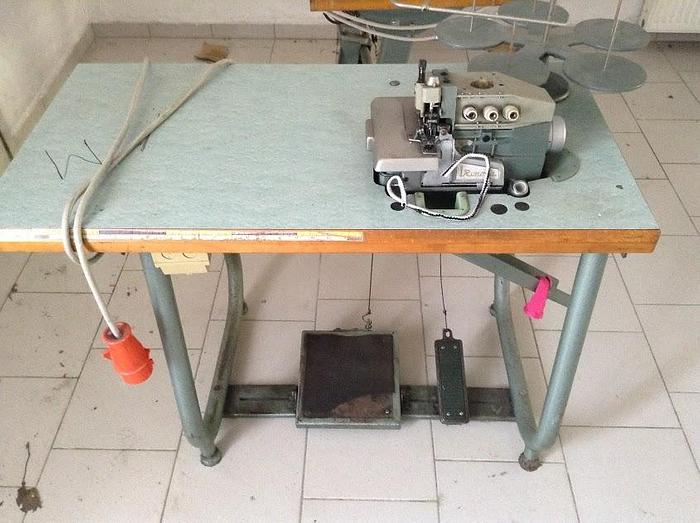 Gebraucht Overlockmaschine RIMOLDI Kl. 227-00-17 - 1 Nd./3 Fd.