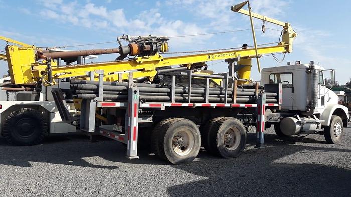 Usado 2012 ATLAS COPCO CAMION FREIGHTLINER PERFORADOR EXPLORAC R50