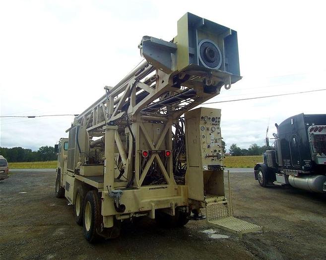 Used 1993 Ingersoll-Rand T4W DH Drill Rig