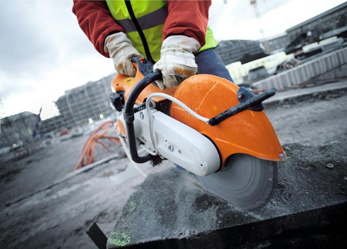 Used CONCRETE SAW 14''