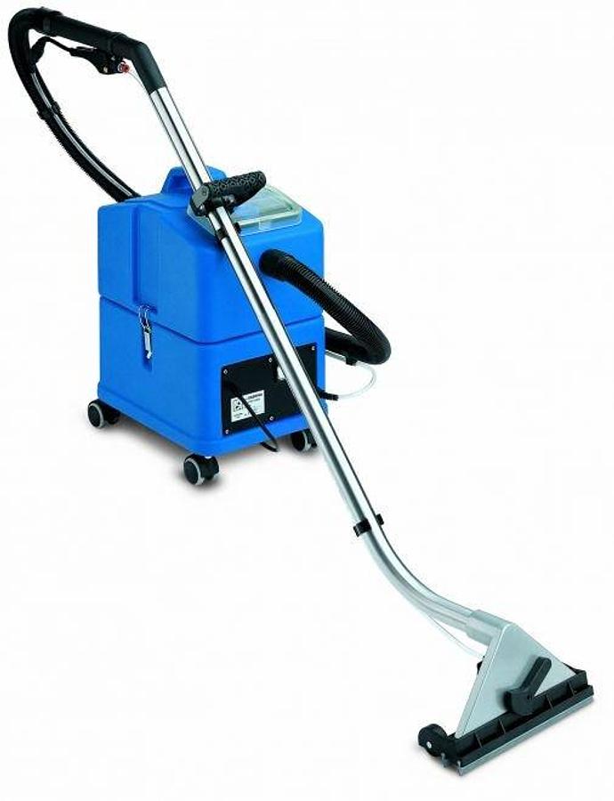 Used CARPET CLEANER