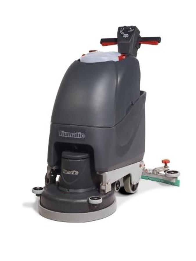 Used FLOOR SCRUBBER DRYER TT4045G