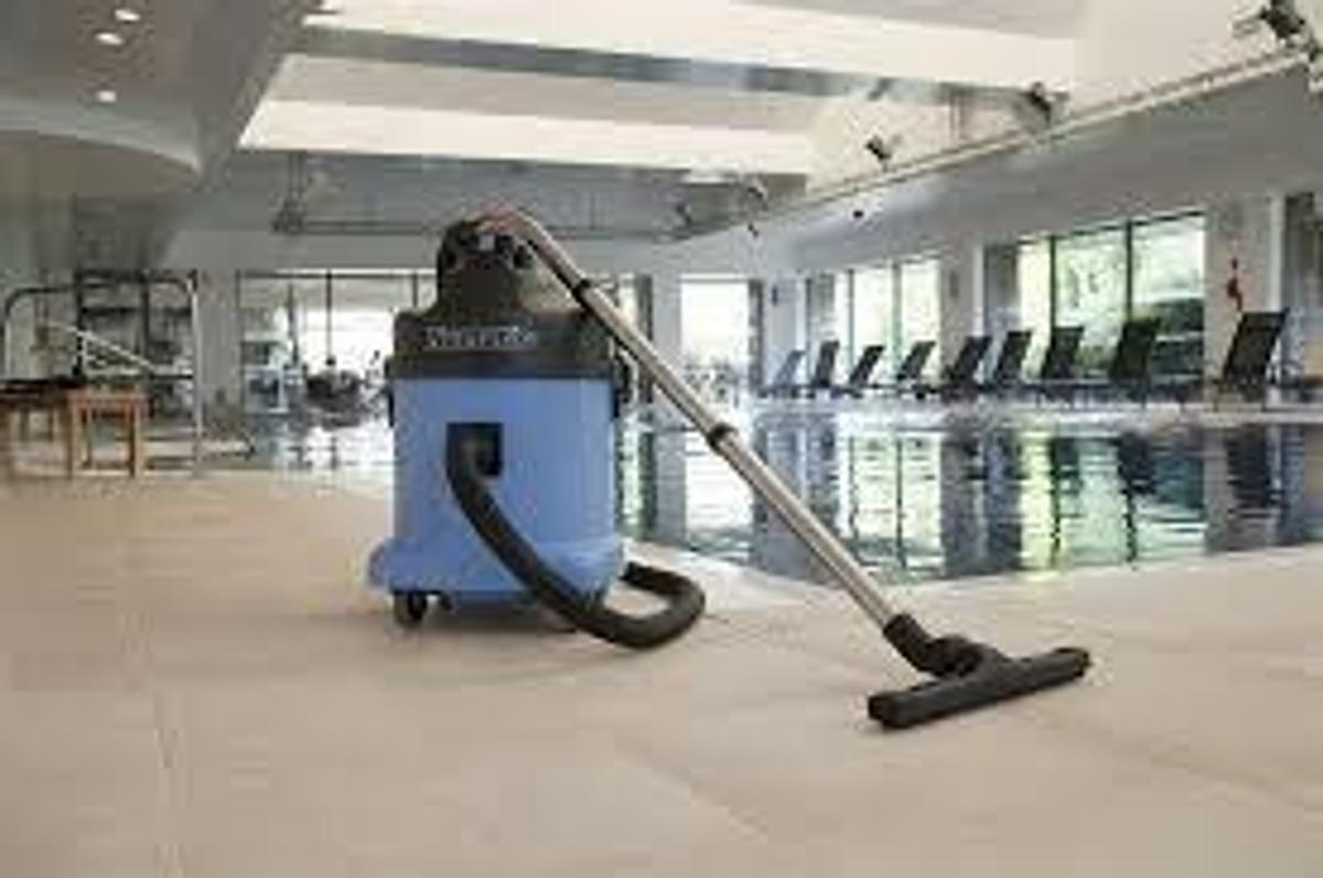 Used WET DRY VACUUM CLEANER WVD570