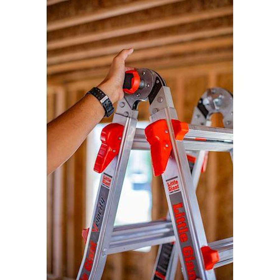 Used LITTLE GIANT VELOCITY 5 STEP LADDER