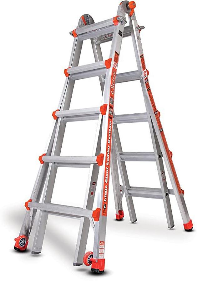 Used LITTLE GIANT VELOCITY 5 STEP LADDER