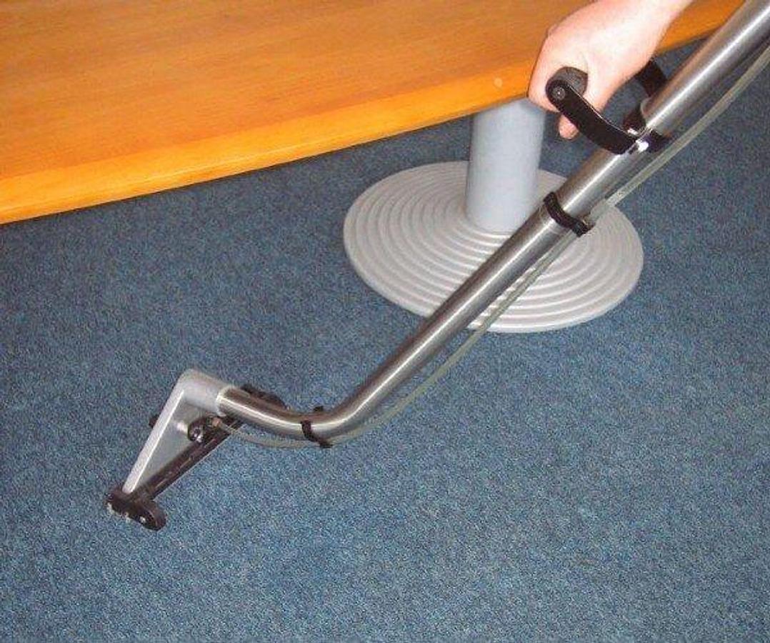 Used CARPET CLEANER