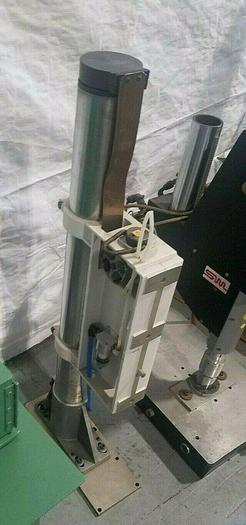 Used Sonics and Materials Ultrasonic Plastic Welder Sonic Welding