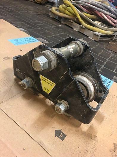 Used Saginaw 1 Ton Safe-T-Lug Wrap Around Hoist Trolley Model 42005 Warranty