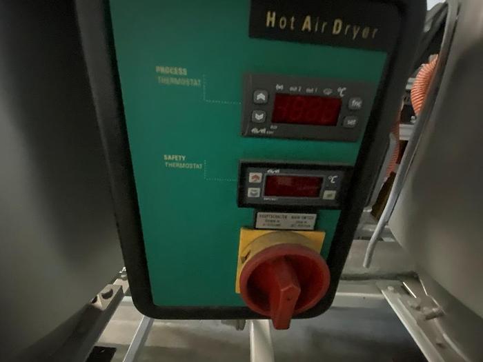 Used 2000 Piovan DS406 Desiccant Dryer System