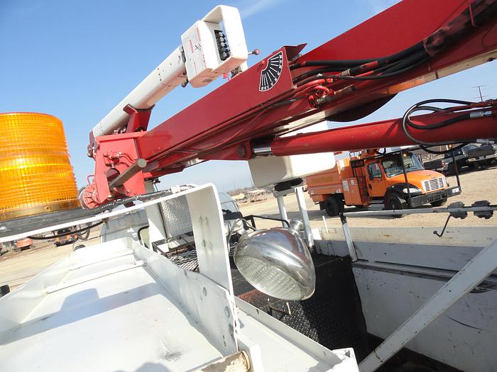 Used 2004 TEREX commander 4045