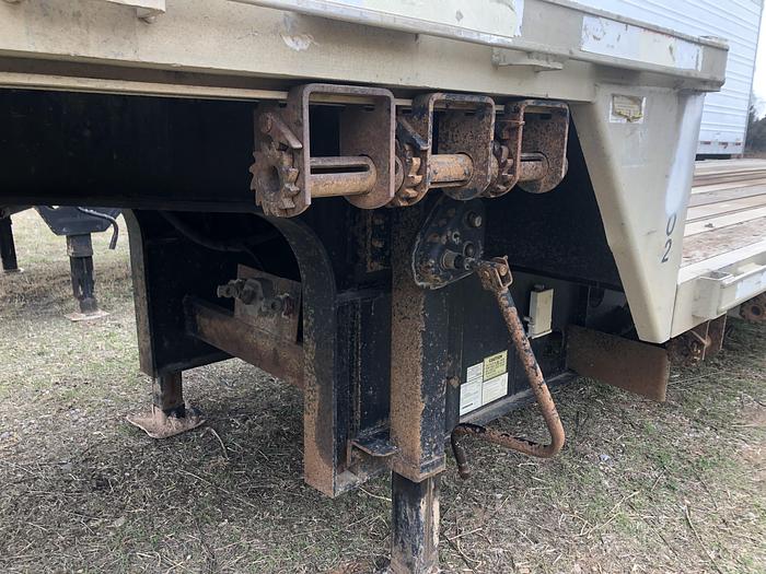 Used 2004 Transcraft 53 ft step deck trailer