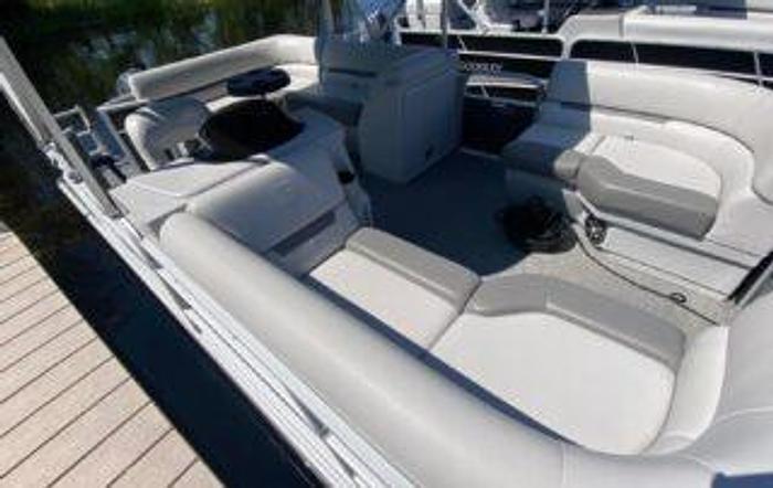 Used 2024 Sweetwater Xperience Cruising 1886CX