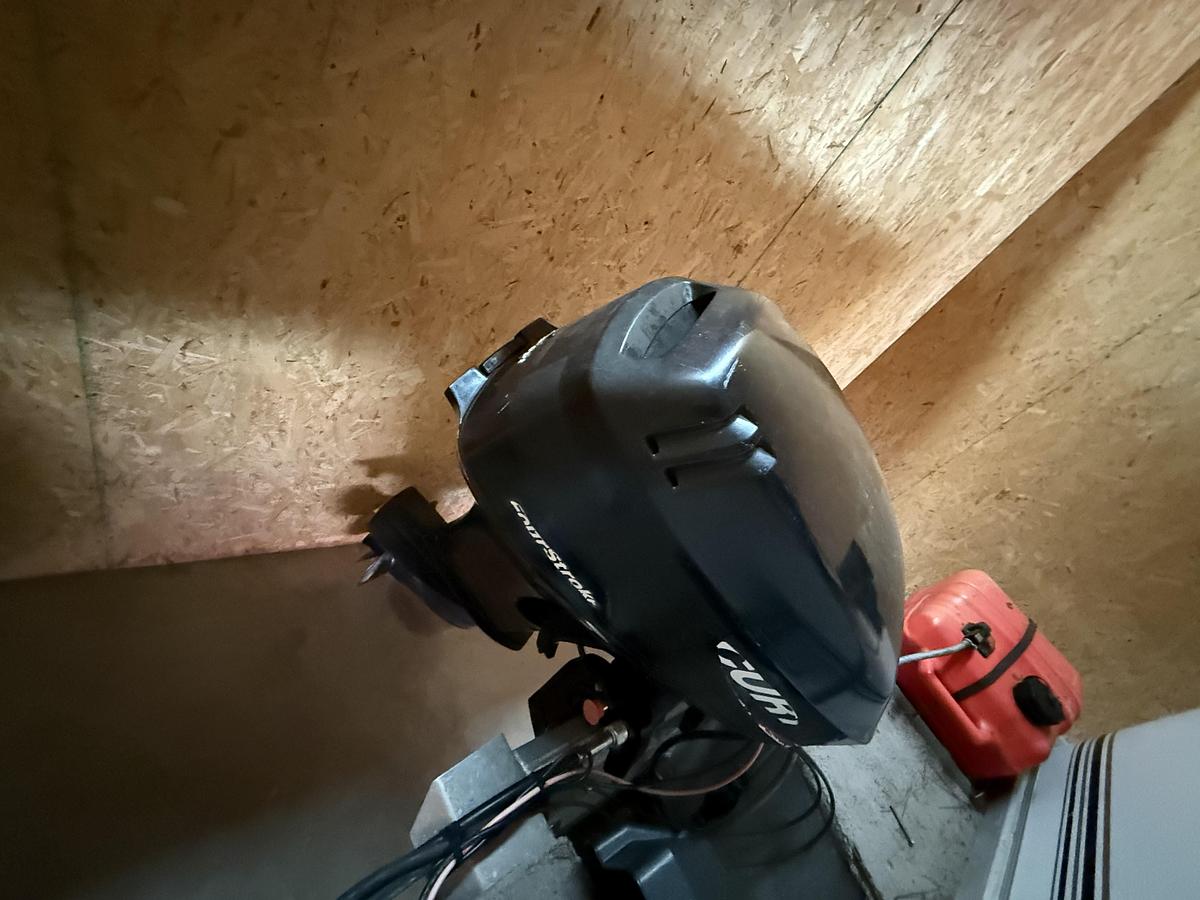 Used 2004 Palm Beach 18' Fish N Cruise