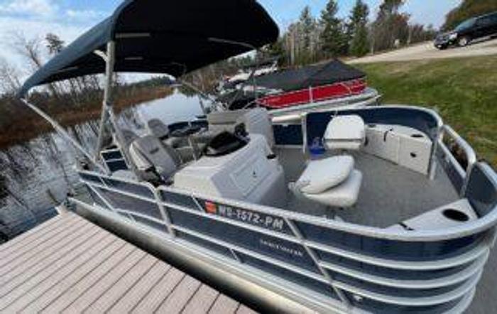 Used 2024 Sweetwater Fishing 1886FX